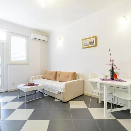 Lumina Sea - Classic One Bedroom With Sea View And Terrace