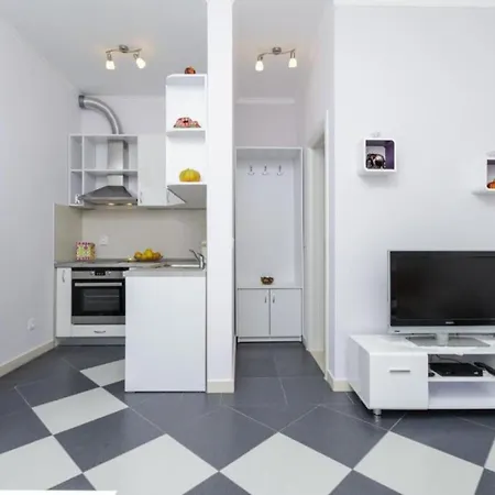 Lumina Sea - Classic One Bedroom With Sea View And Terrace